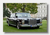 Mercedes-Benz 600